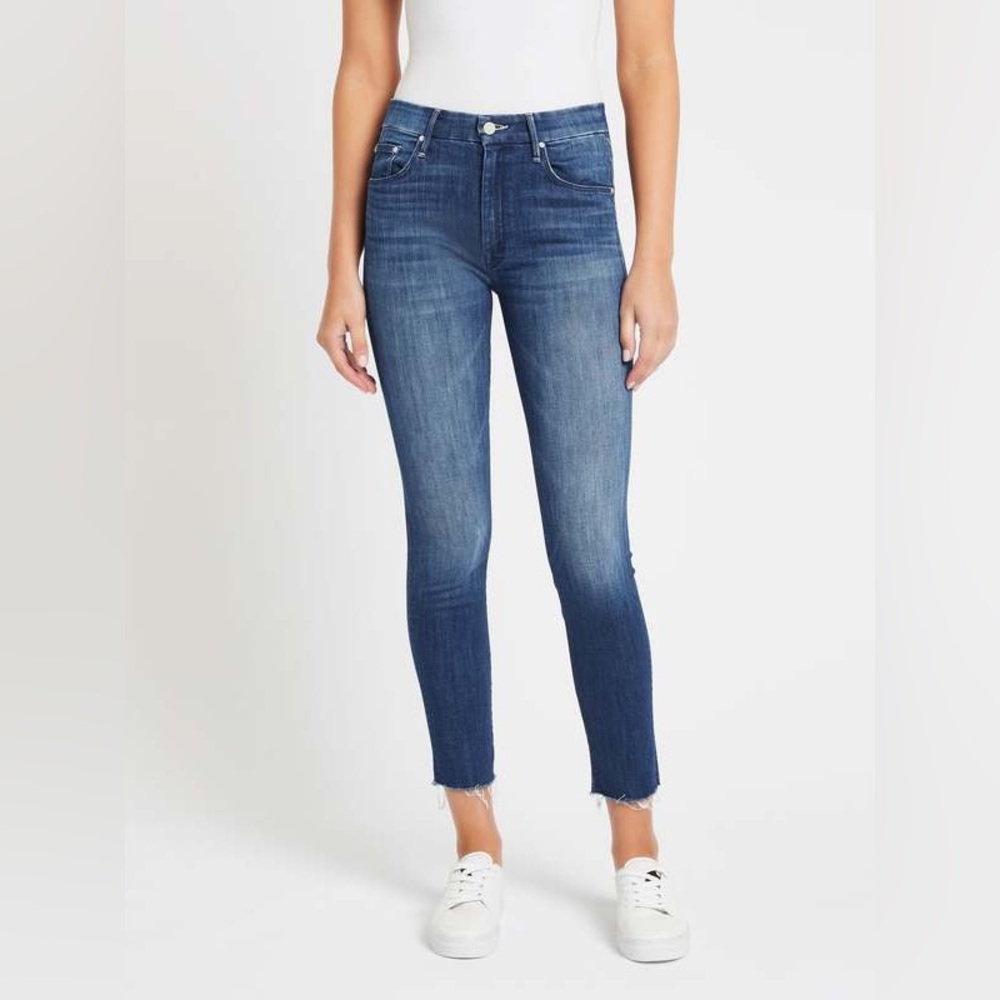 Mother The High Waisted Looker Ankle Fray Jeans 25